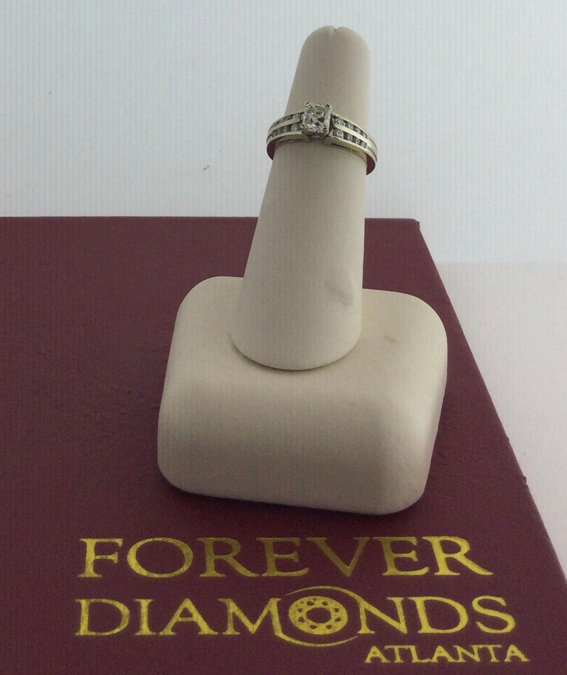 14K White Gold 0.57 Carat Center Stone 0.25CTW Diamond Ring