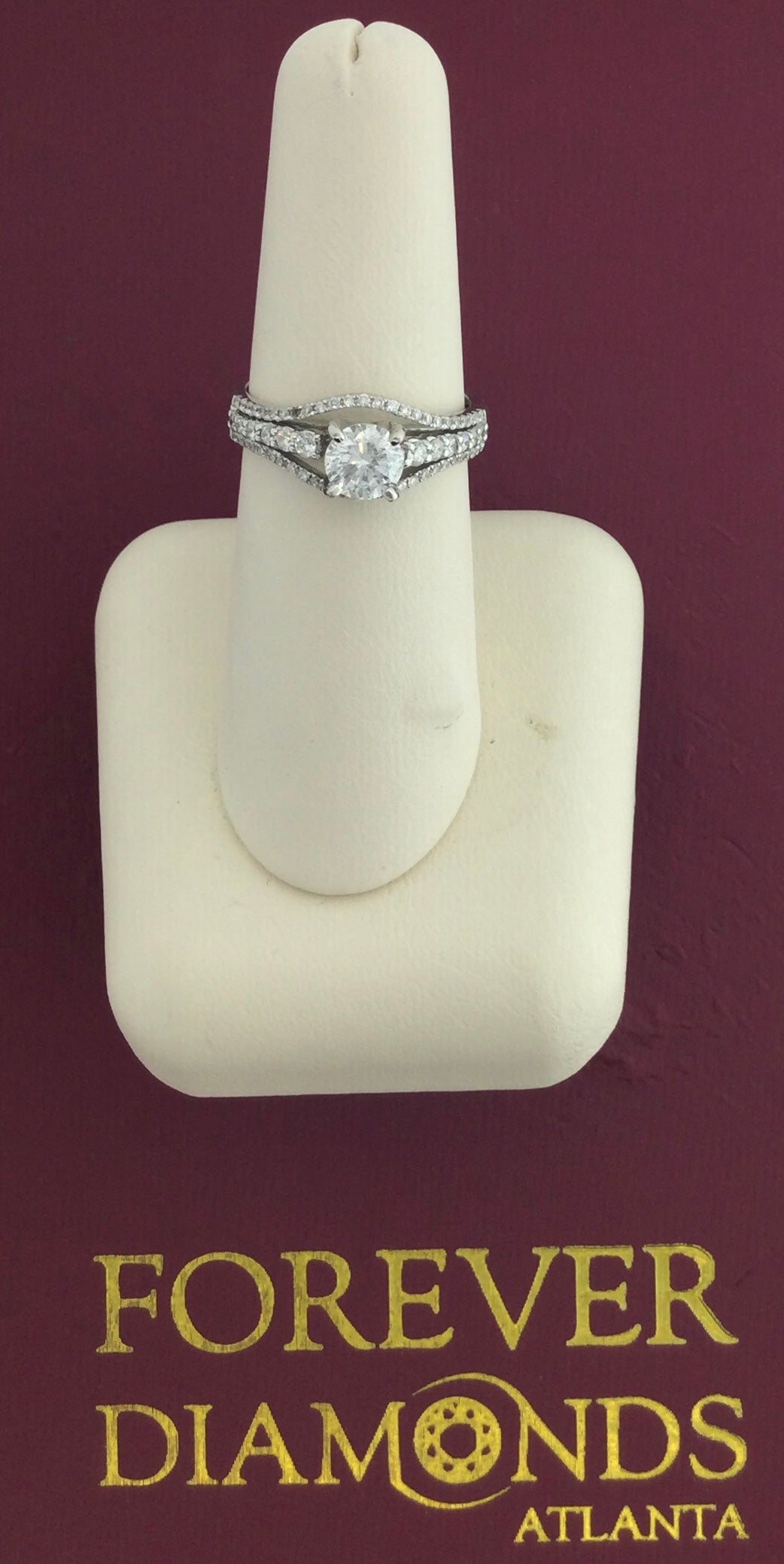 14K White Gold 0.70 Carat Center Stone 0.41CTW Diamond Ring