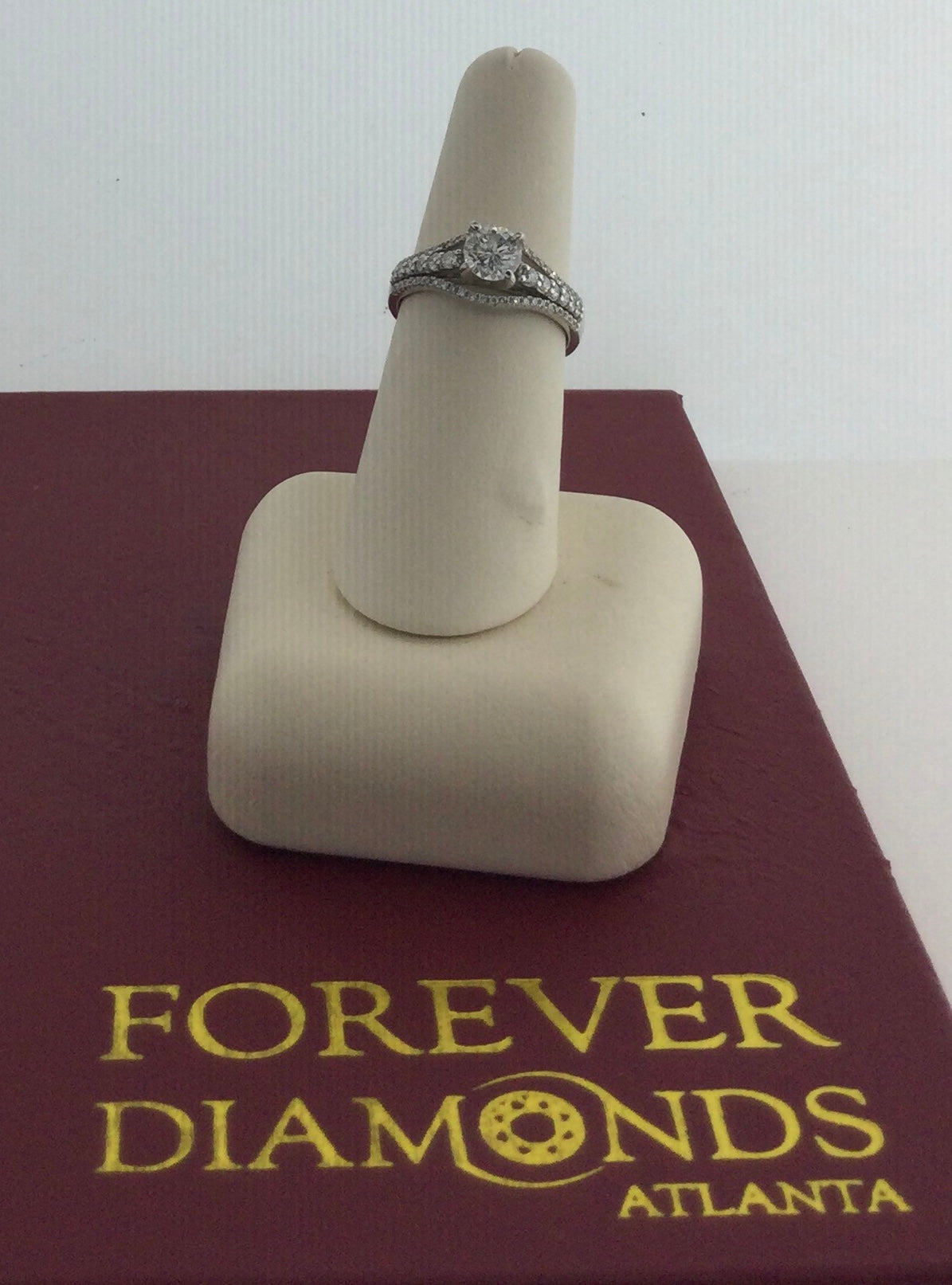 14K White Gold 0.70 Carat Center Stone 0.41CTW Diamond Ring