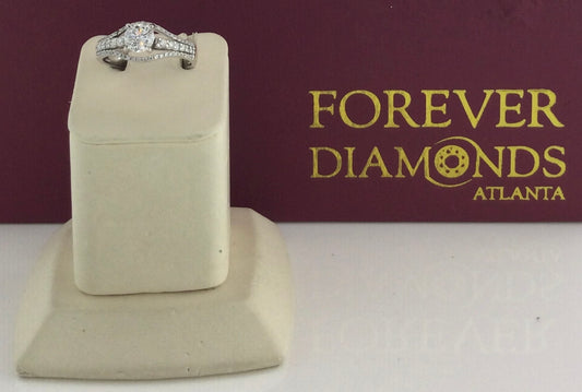 14K White Gold 0.70 Carat Center Stone 0.41CTW Diamond Ring
