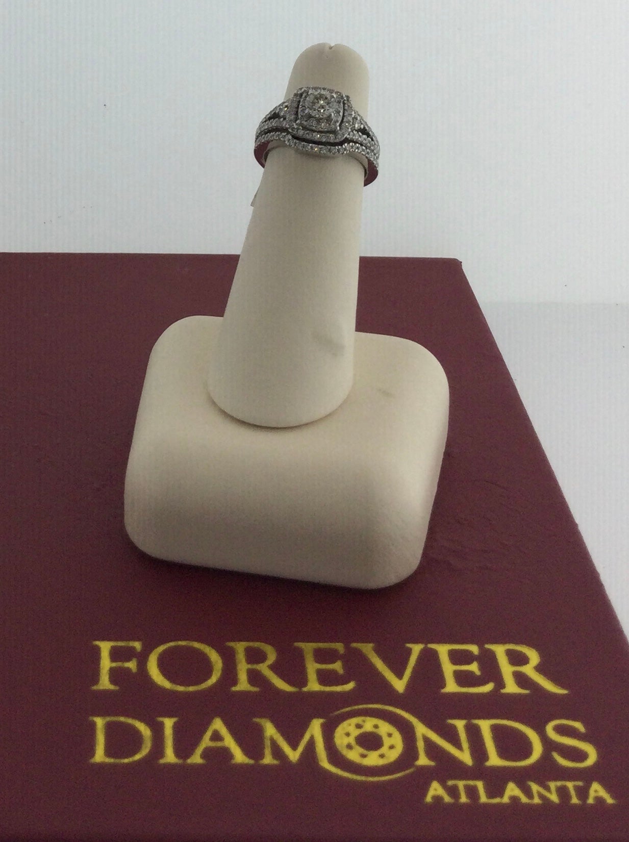 14K White Gold 0.74CTW Diamond Ring