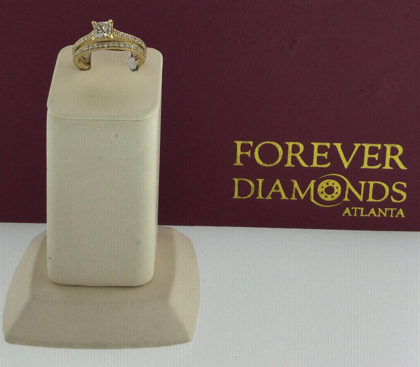 14K Yellow Gold 1.31CTW Diamond Ring