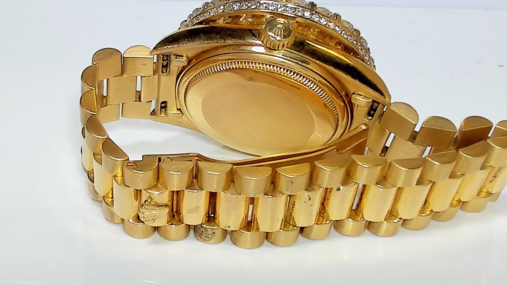 Rolex Day-Date President 18K Gold 8ct Diamond Mother of Pearl