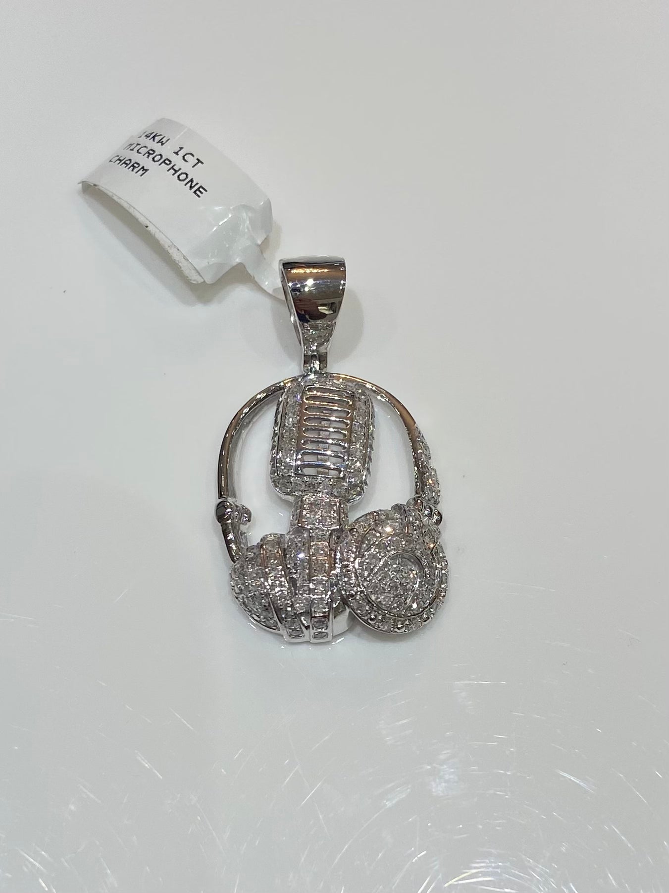 14K White Gold 1CT Microphone Charm