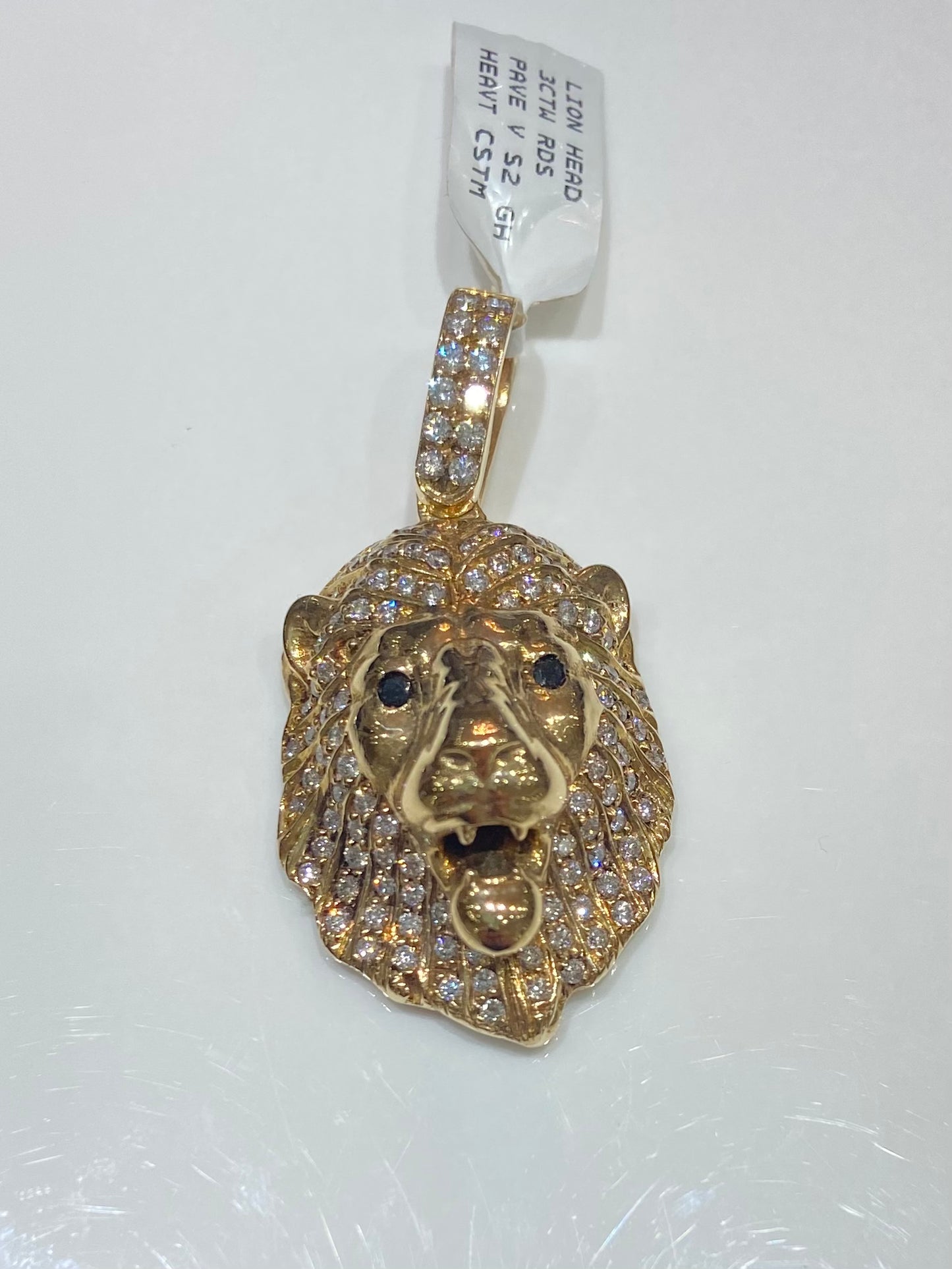 3CTW Lion Head Pave Setting VS2 Clarity GH Color