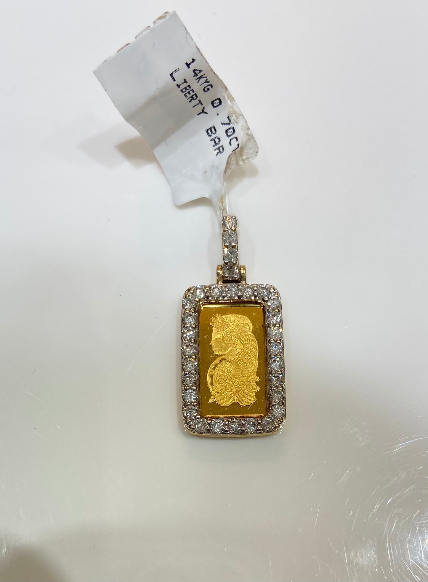 14K Yellow Gold 0.70CT Liberty Bar Charm