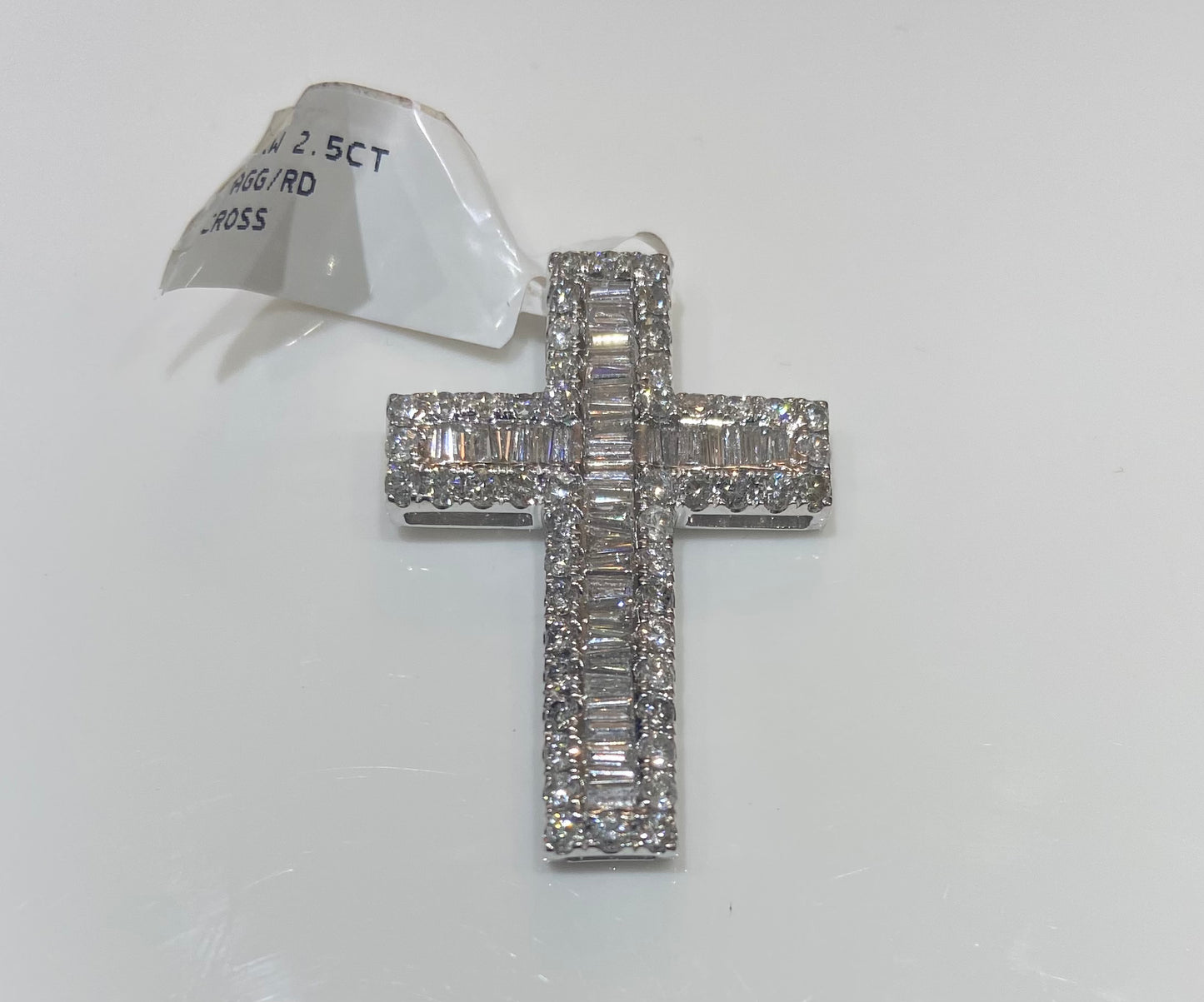 14K White Gold 2.5CT Baguette/Round Cross Charm