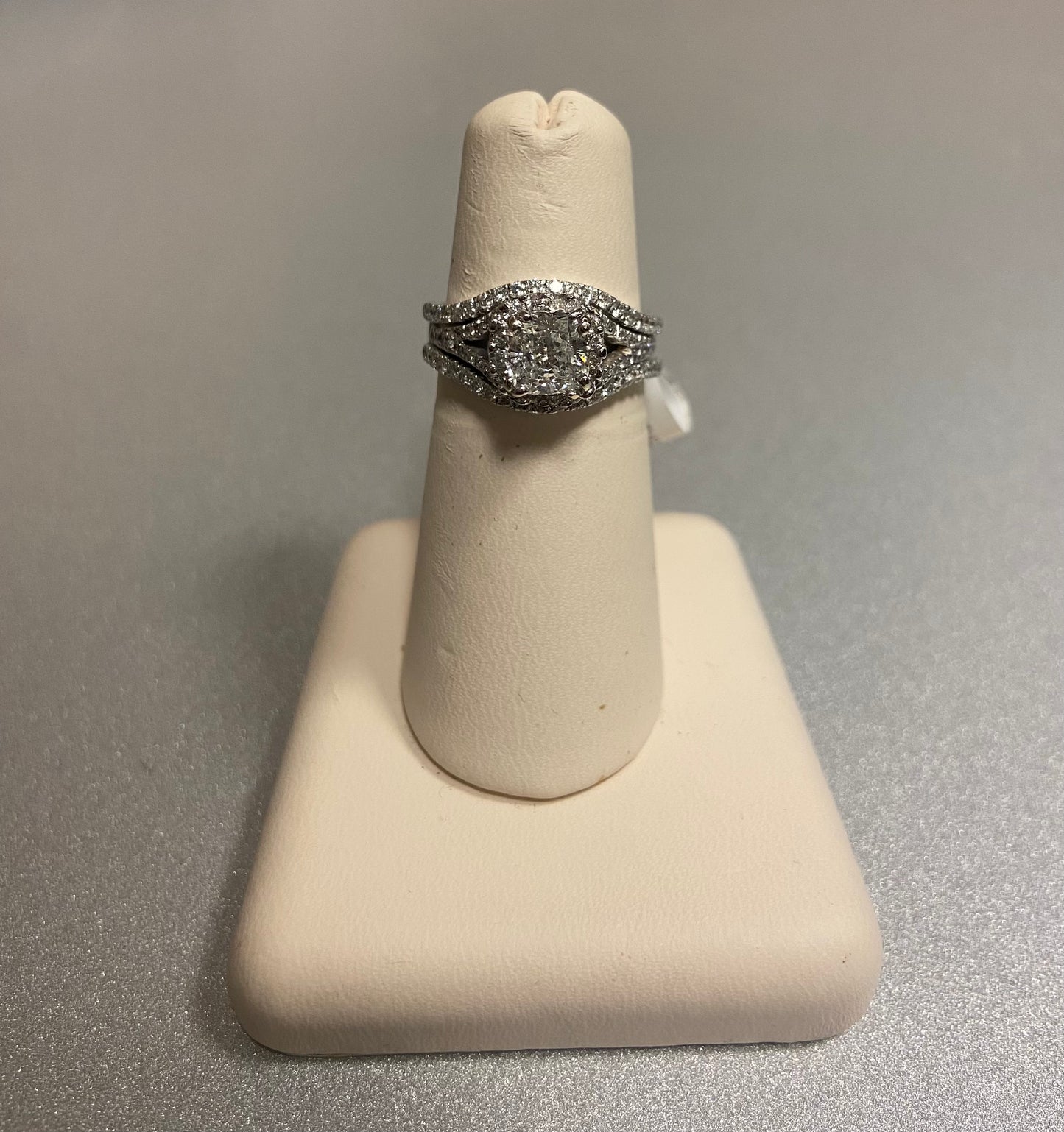 14K White Gold 1.06 Carat Cushion Stone 1.15CTW Diamond Ring