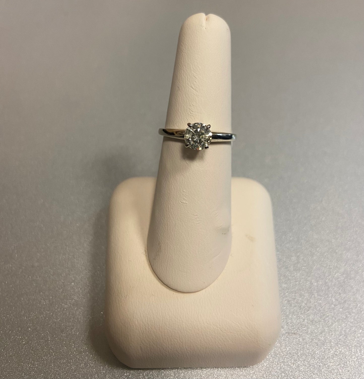 14K White Gold 0.80CT Diamond Ring