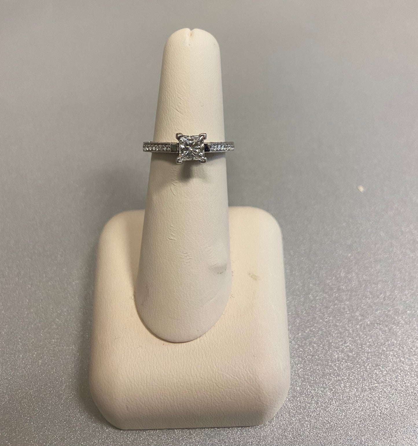 14K White Gold 0.73 Carat Center Stone 0.30CTW Diamond Ring
