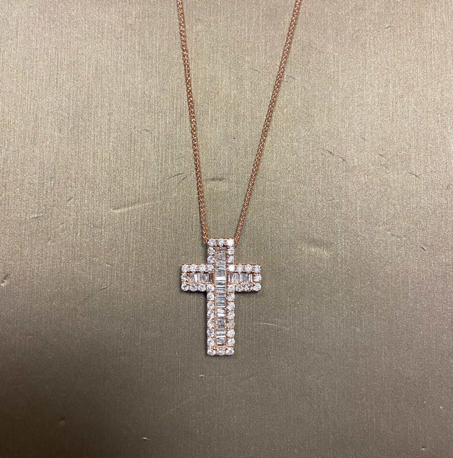 14K Rose Gold 1.09CT Baguette/Rounds Cross Charm With Chain