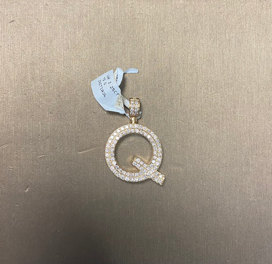 14K Yellow Gold 2.25CT "Q" Initial Charm