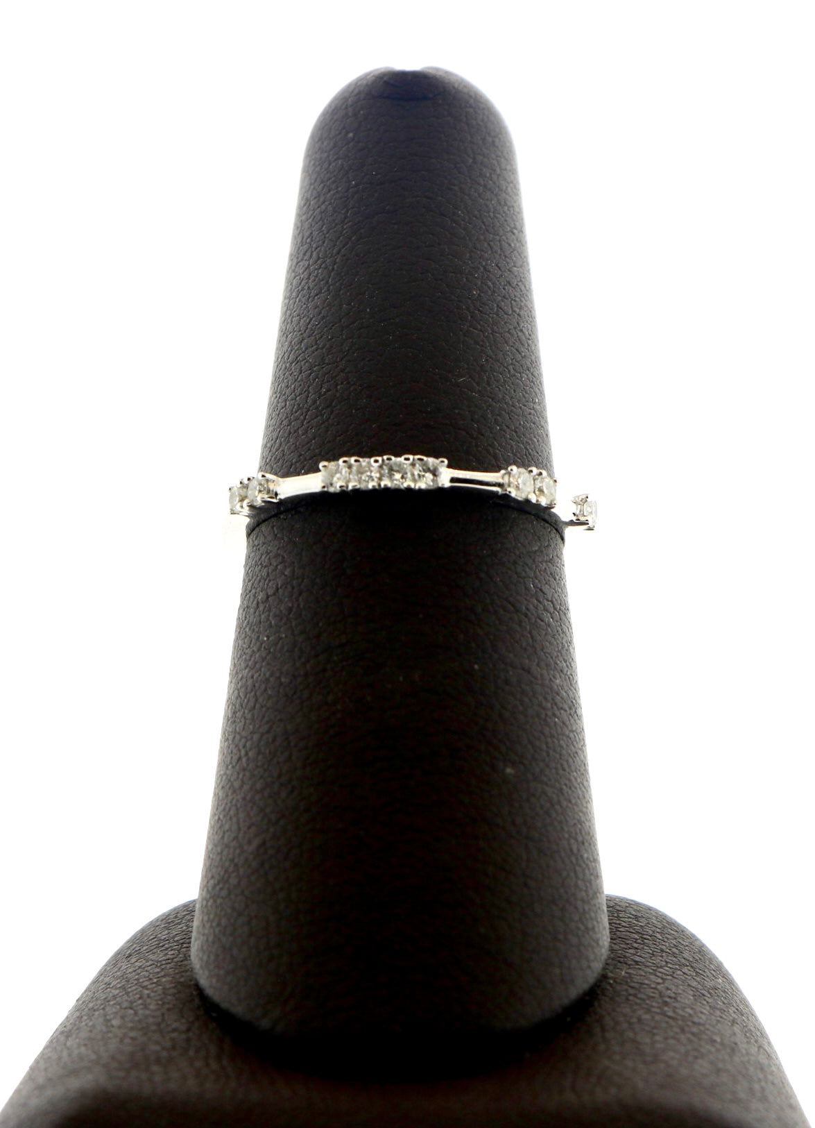 18K White Gold 0.17CT 2.16 Grams Diamond Band