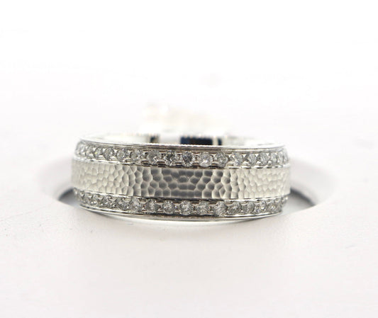 10K White Gold 3/4CT Brush & Polish Mens Band