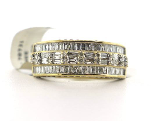 10K Yellow Gold  1.60CT BAGG Diamond Band