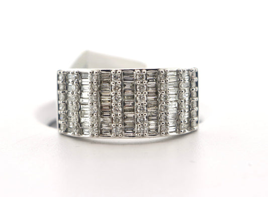 10K White Gold 1.50CT Bagg/Rd Mens Diamond Band