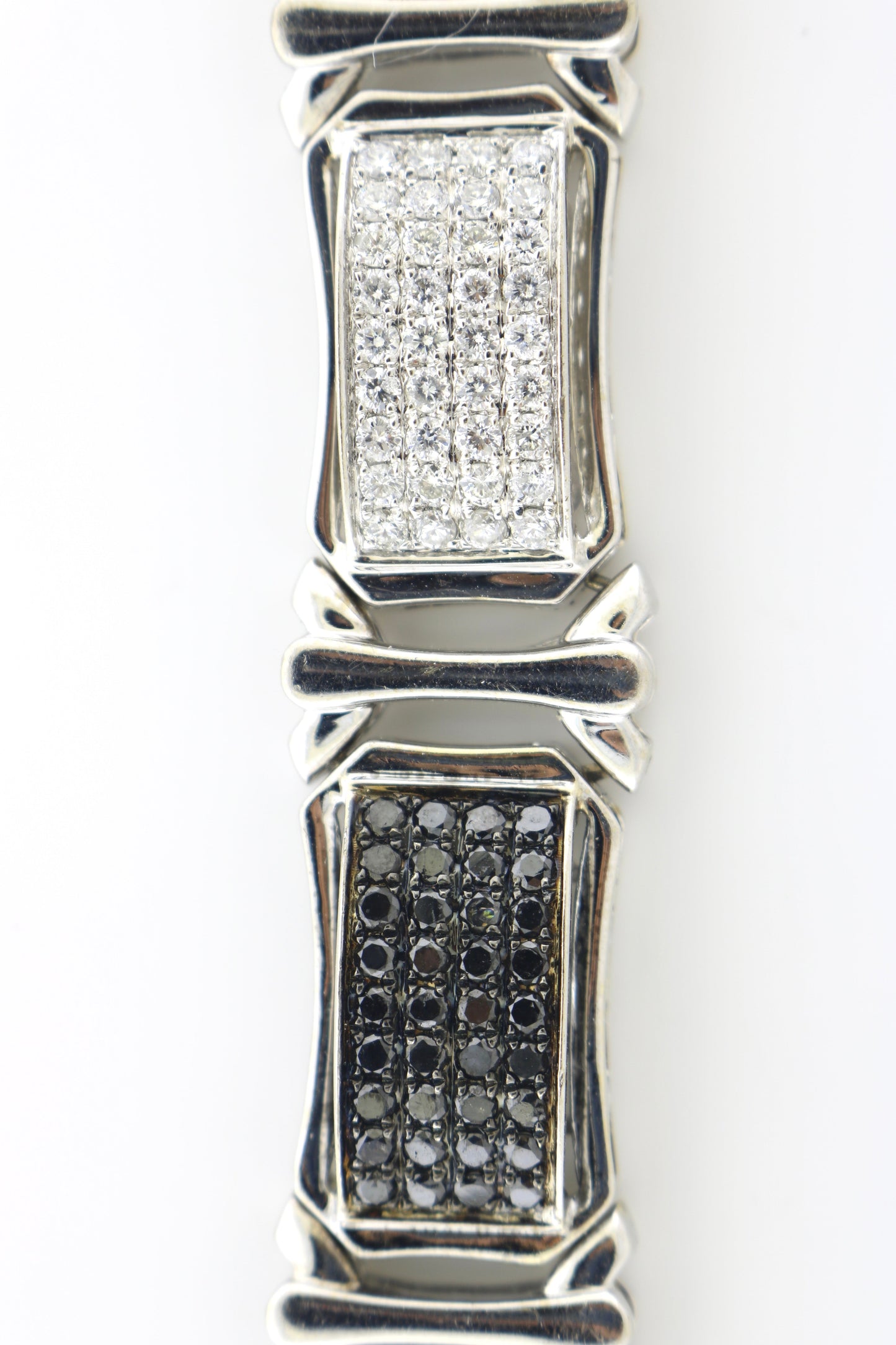 14K White Gold 9CTW RDS Black/White Diamond Bracelet
