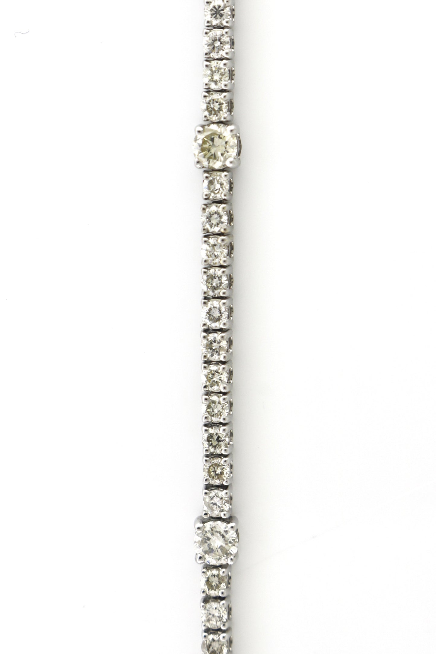 14K White Gold 2.45CT Diamond 5.3 Grams 7.5" Tennis Bracelet