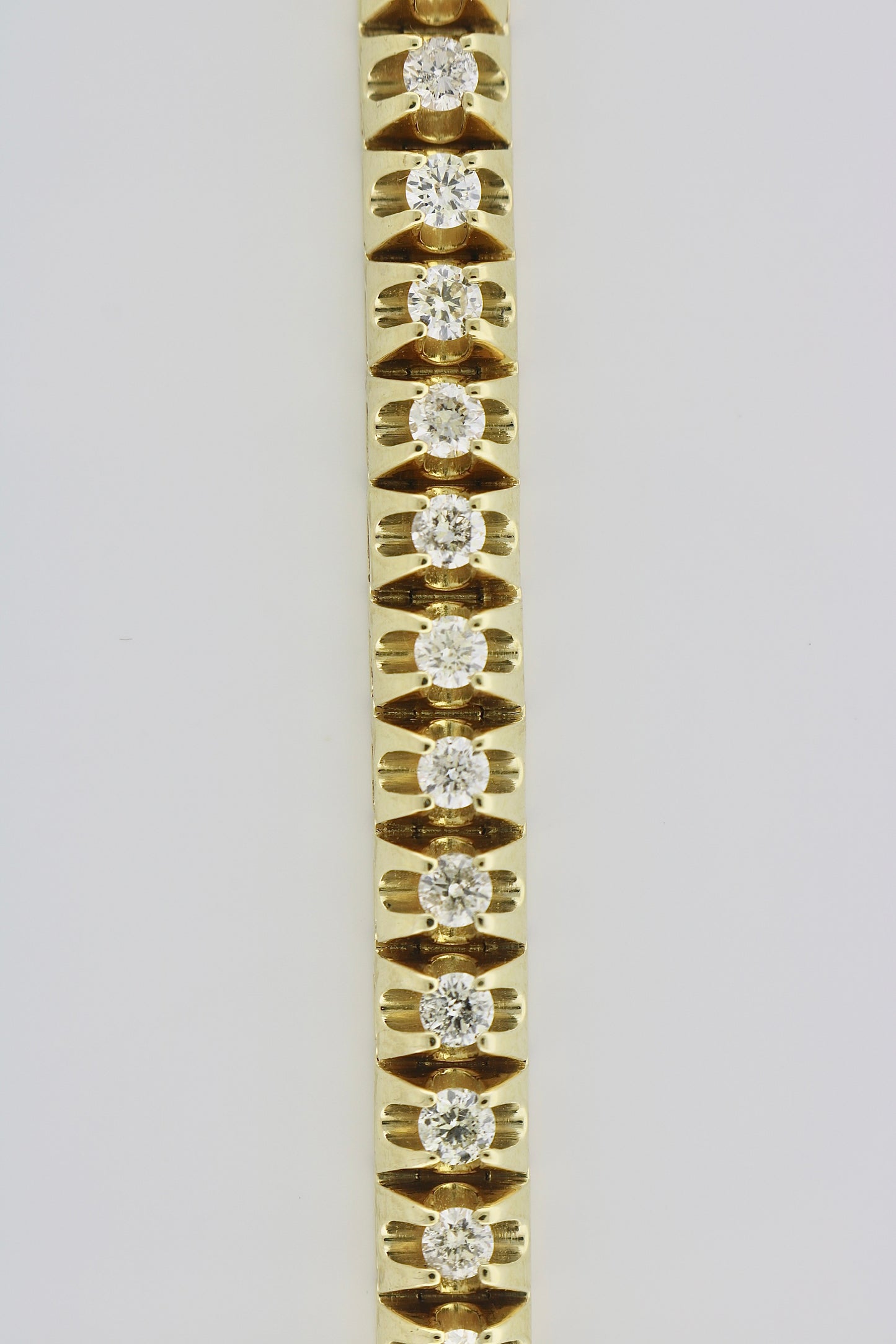 10K Yellow Gold 6.15CT 43Grams Cone Setting Diamond Bracelet
