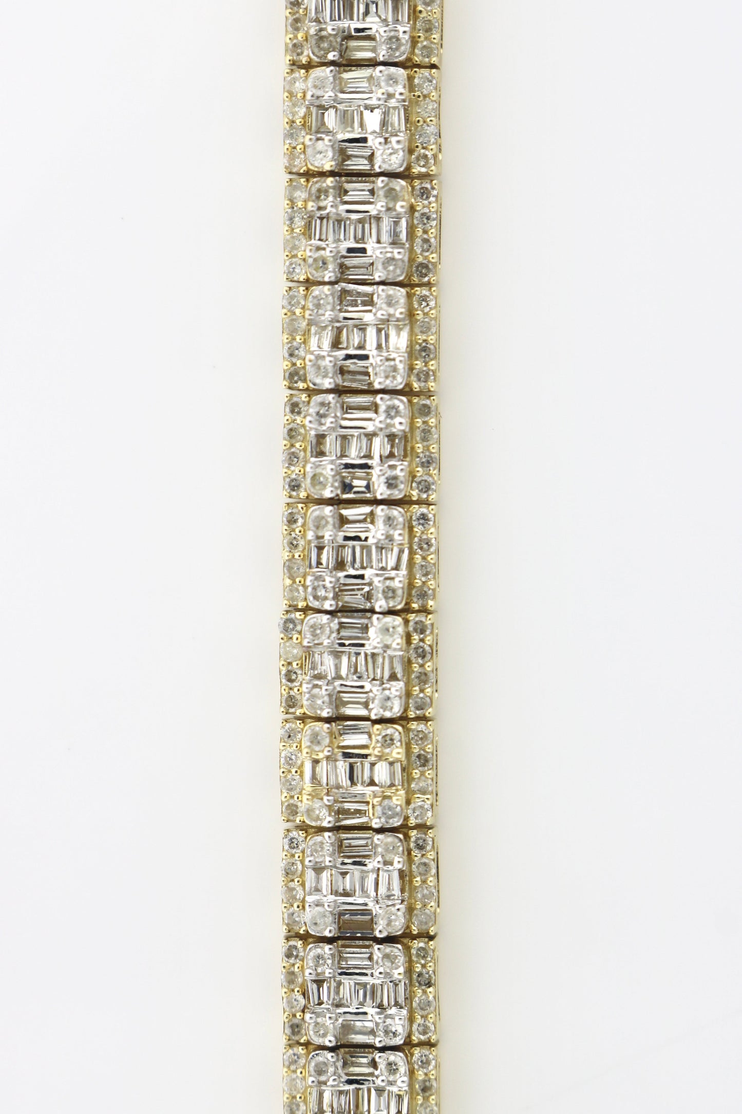 10K Yellow Gold 4.20CTW 7MM 18.7 Grams Bagg/RD Diamond Bracelet