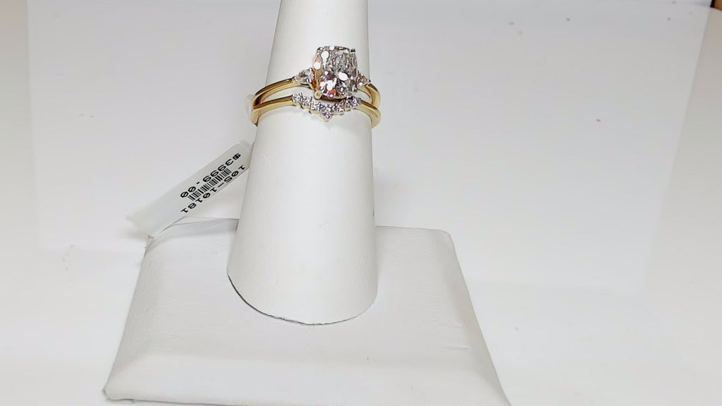 1.83ct Cushion Lab Diamond 14K Yellow Gold Bridal Ring Set