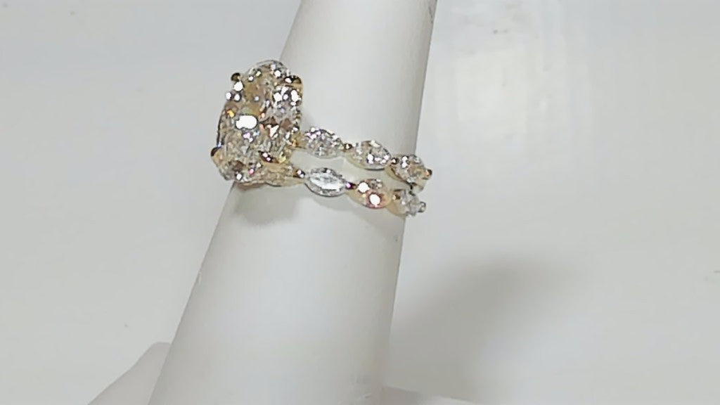 **JPN 4.54ct Lab-Grown Oval Diamond Engagement Set in 14K Gold**