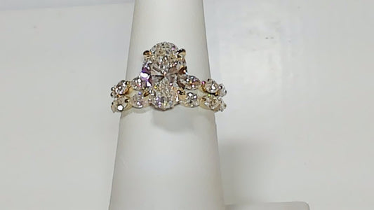 **JPN 4.54ct Lab-Grown Oval Diamond Engagement Set in 14K Gold**