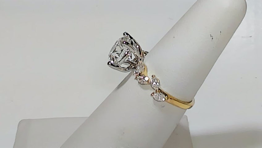 3.05ct Round E/VVS2 Lab Diamond 18K Yellow Gold Engagement Ring