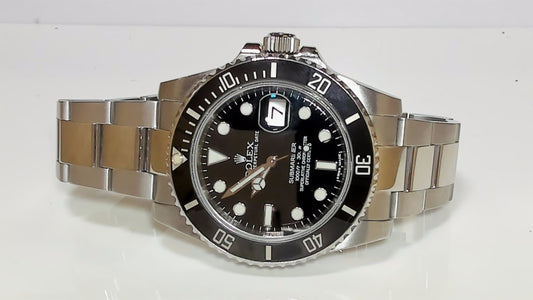 **Rolex Submariner Date 116610LN 40mm Black Dial Ceramic Watch**