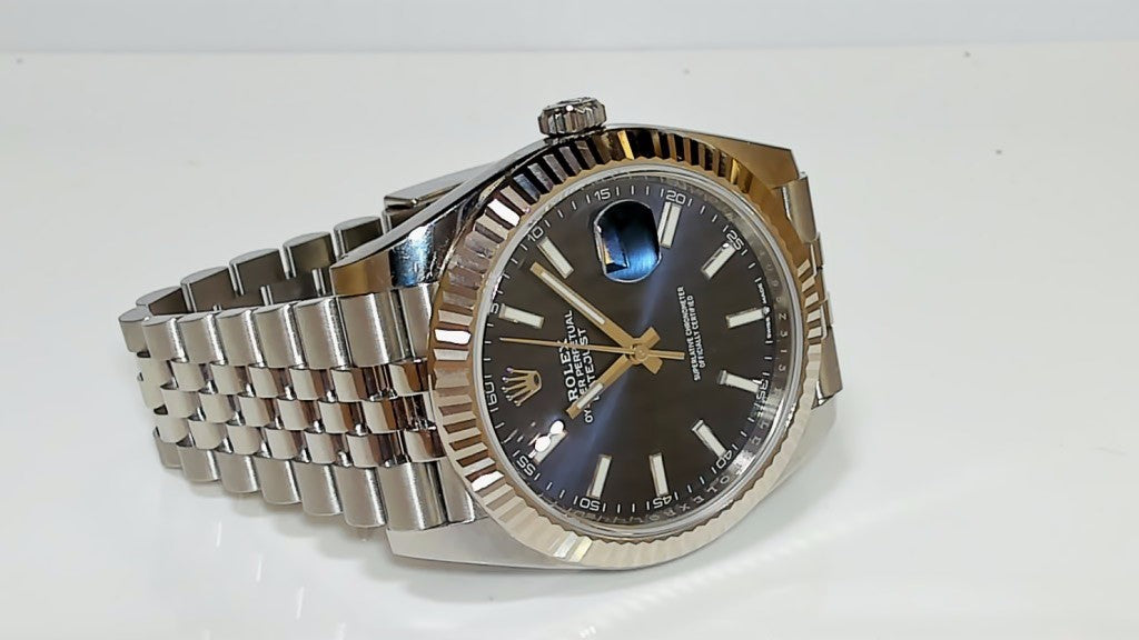 **Rolex Datejust 41 Blue Sunray Dial Fluted Bezel Jubilee Watch**