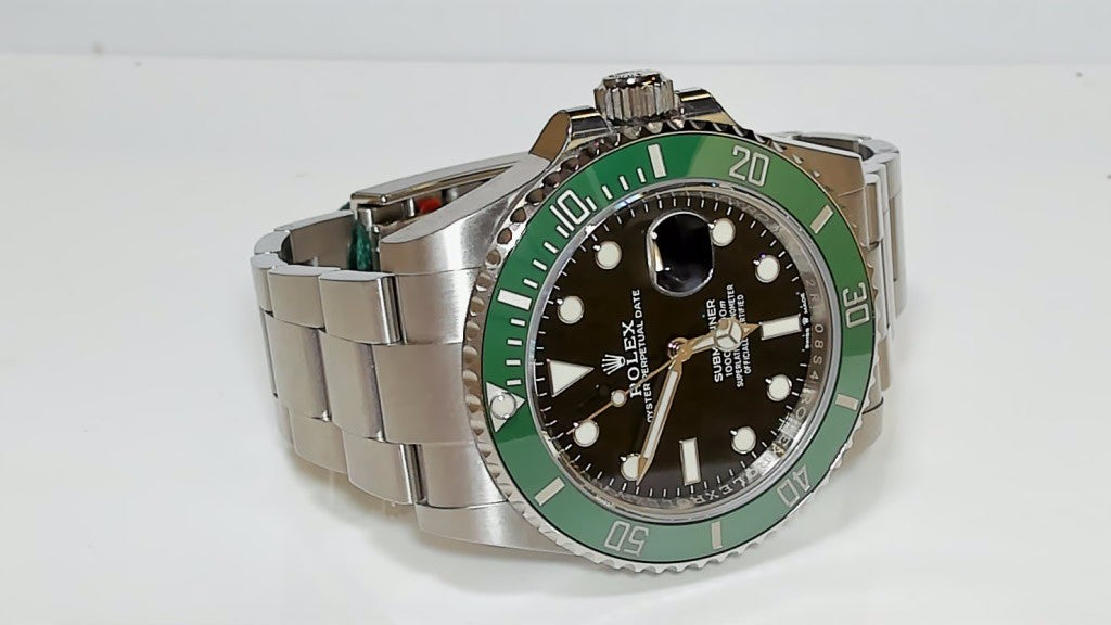 **Rolex Submariner Date 126610LV "Starbucks" With Box and Papers**