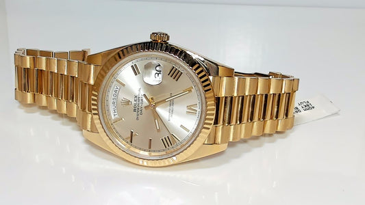 **Rolex Day-Date 40mm 18K Yellow Gold President Watch 228238**