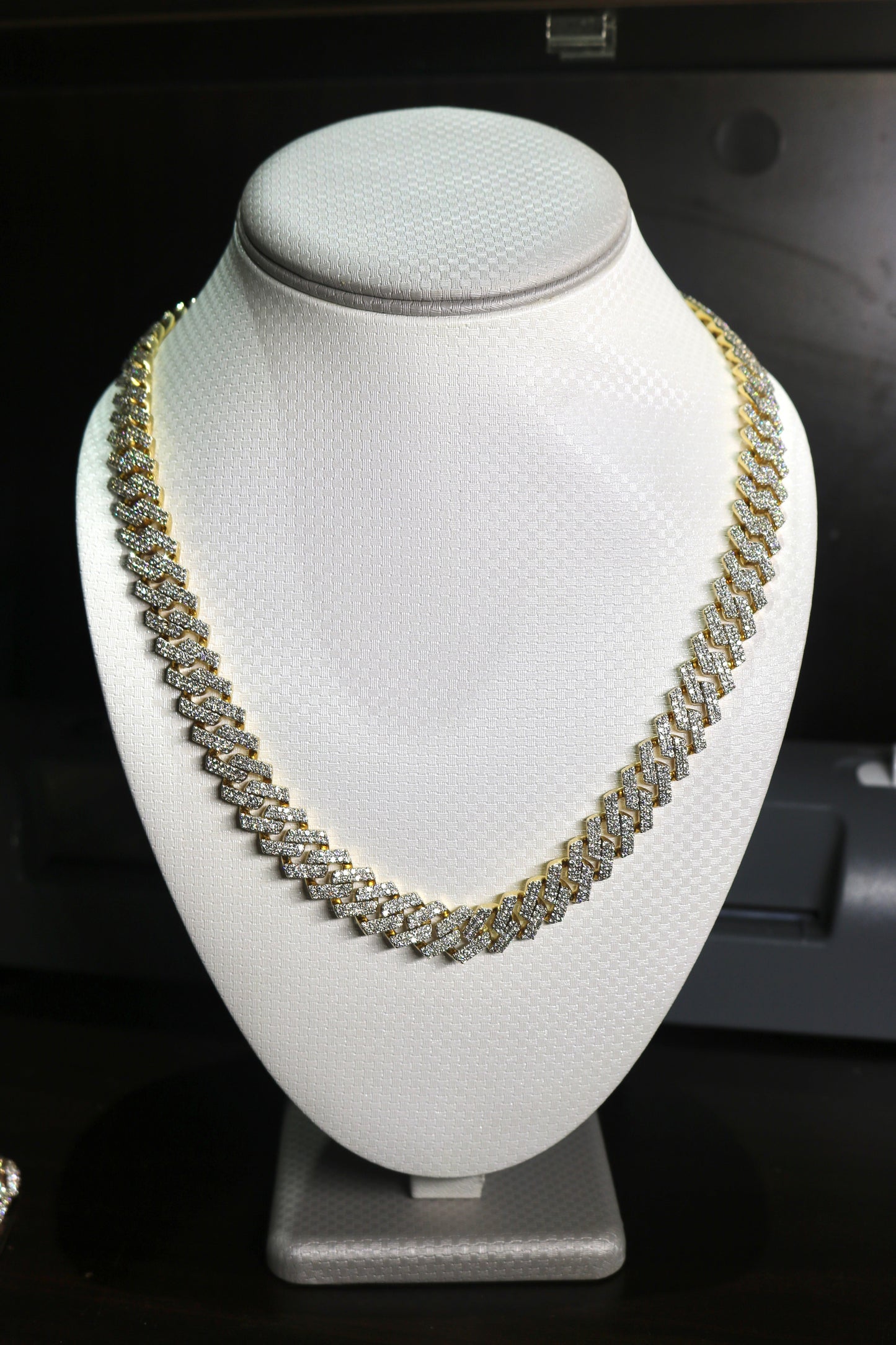 10K Yellow Gold 18CTW Diamond 120.9 Grams 20" Cuban Necklace