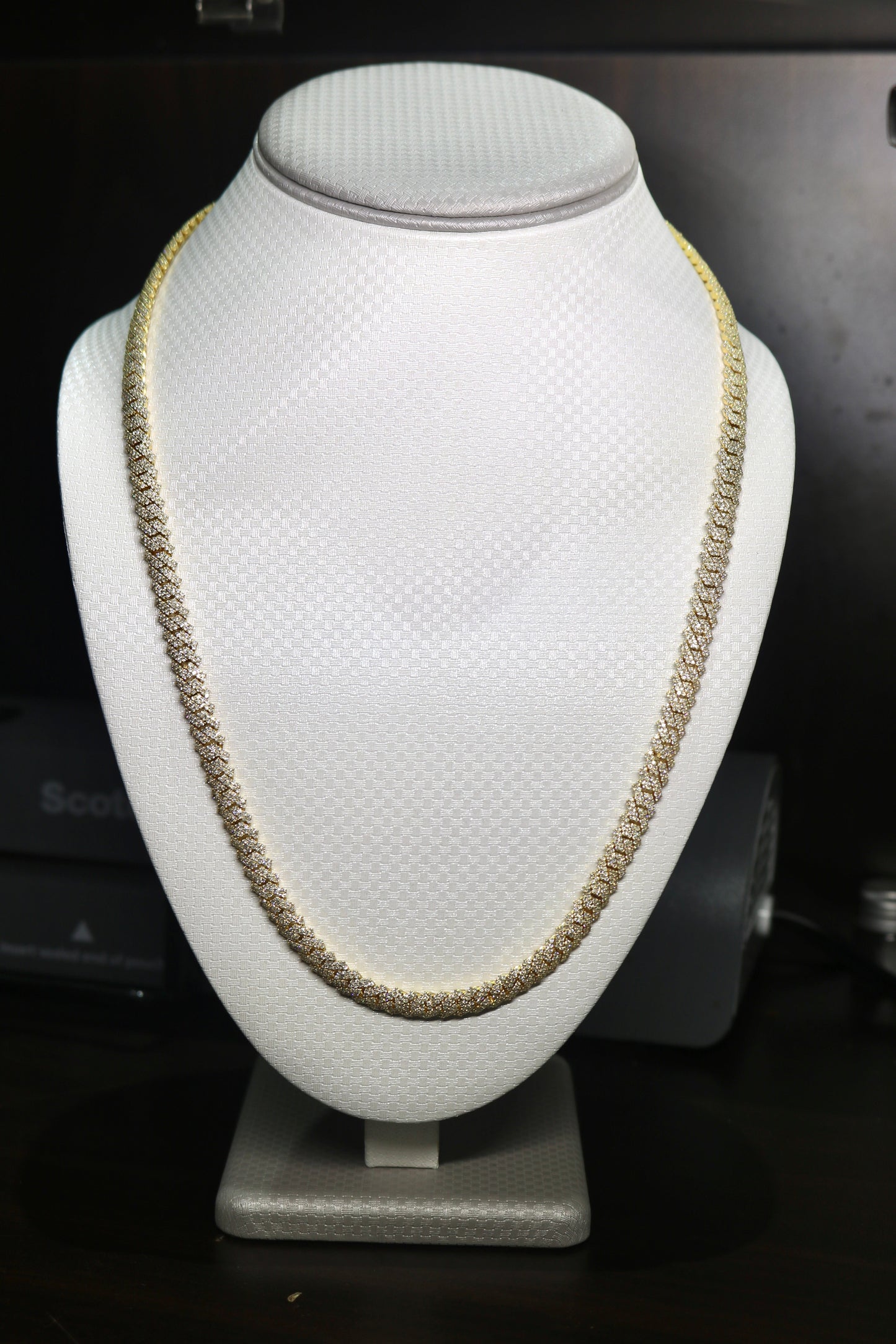 10K Yellow Gold 11CT Diamond 56.6 Grams Cuban Necklace