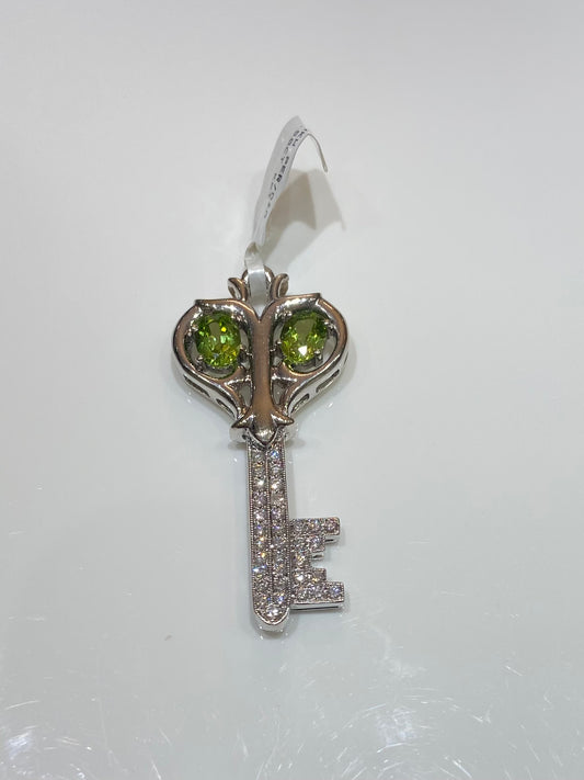 10K White Gold 0.50CT Key Diamond Charm