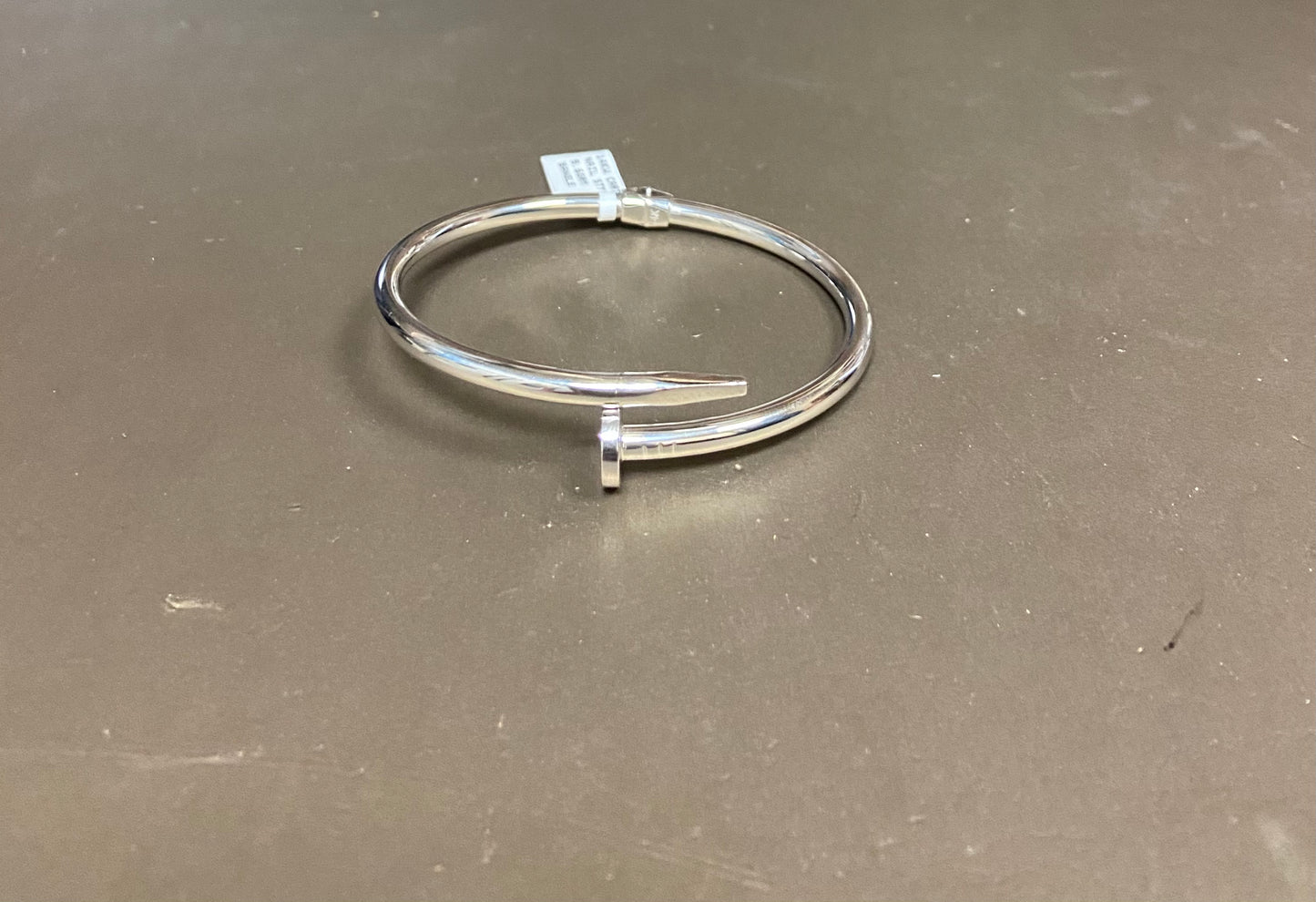 14K White Gold 9.6GRM Cartier Nail Bangle