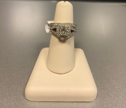 14K White Gold 0.96 Carat Center Stone 1CTW Diamond Ring