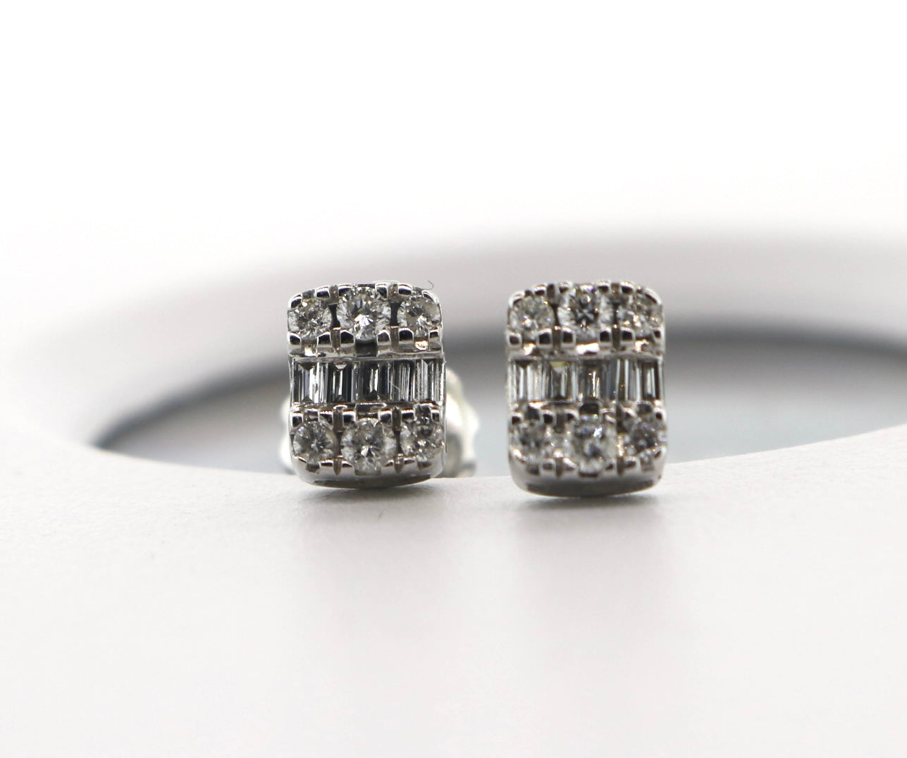 10K White Gold 0.25CT BAG/RD Diamond Earrings