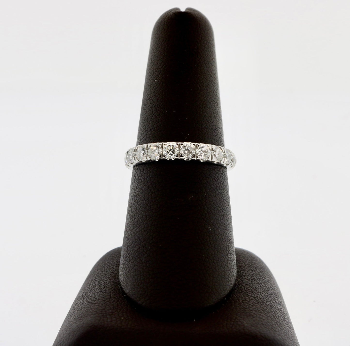 14K White Gold 1CTW Wedding Band