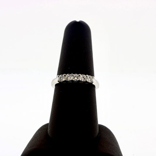 10K White Gold 0.50CT 5RD Diamond Band