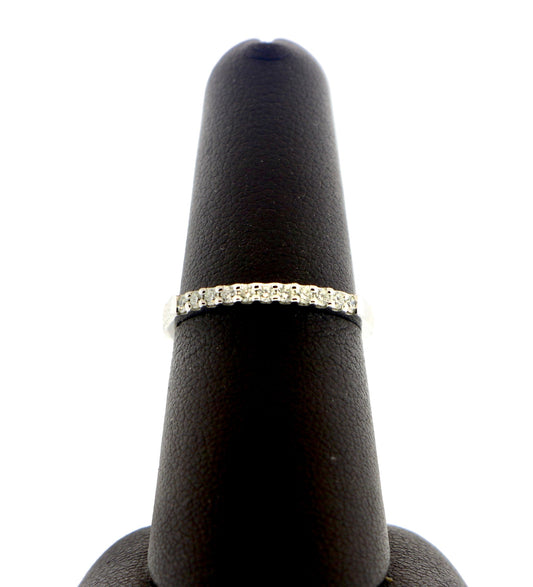 14K White Gold 0.20CT Wedding Band