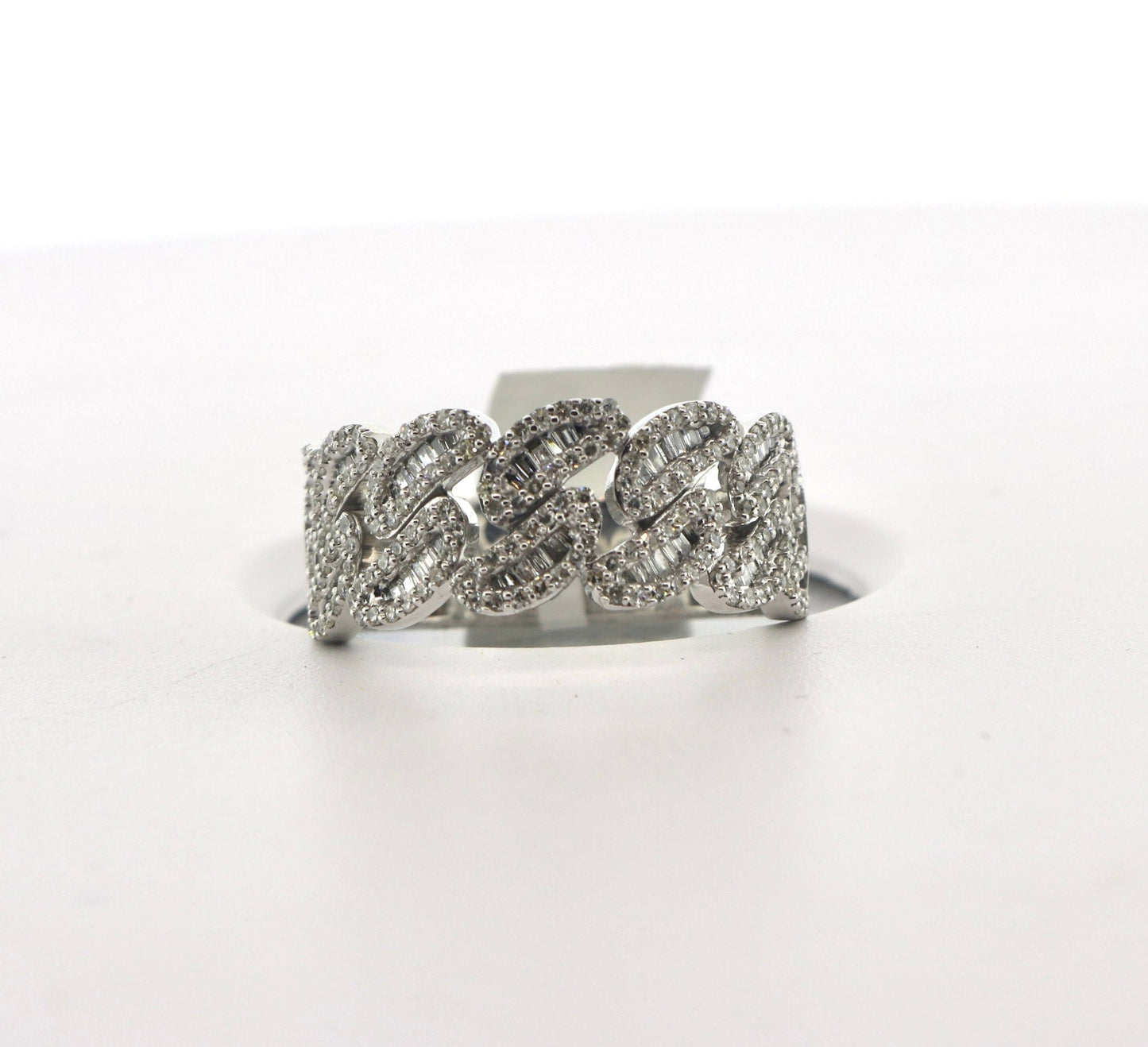 10K White Gold 1CT Bagg Cuban Diamond Ring