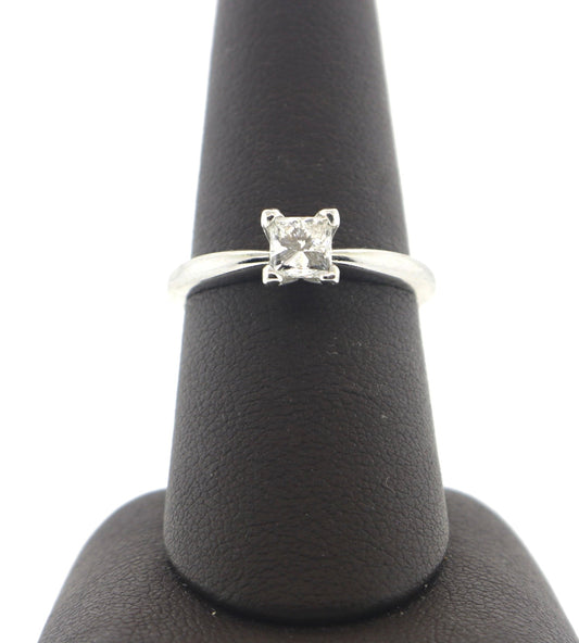 14K White Gold 0.71CT PRN E/SI1 GIA Certified Ring