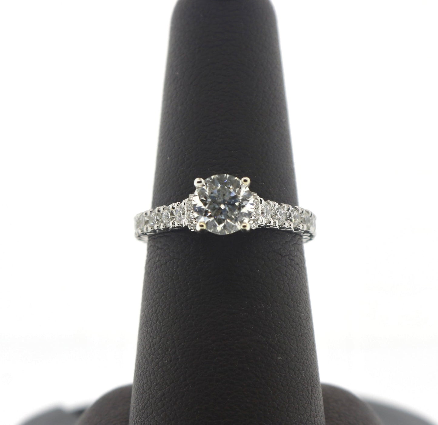 18K White Gold 1CT RD/1.95CTW 4 Grams Diamond Ring