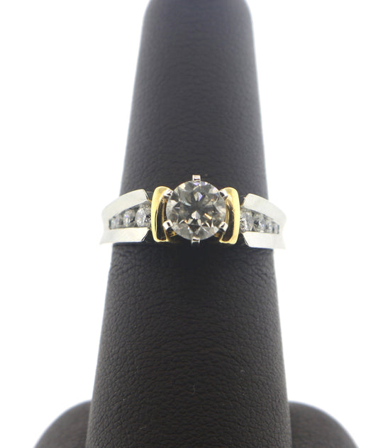 Platinum 0.85/0.35CT RD/Prong Diamond Ring