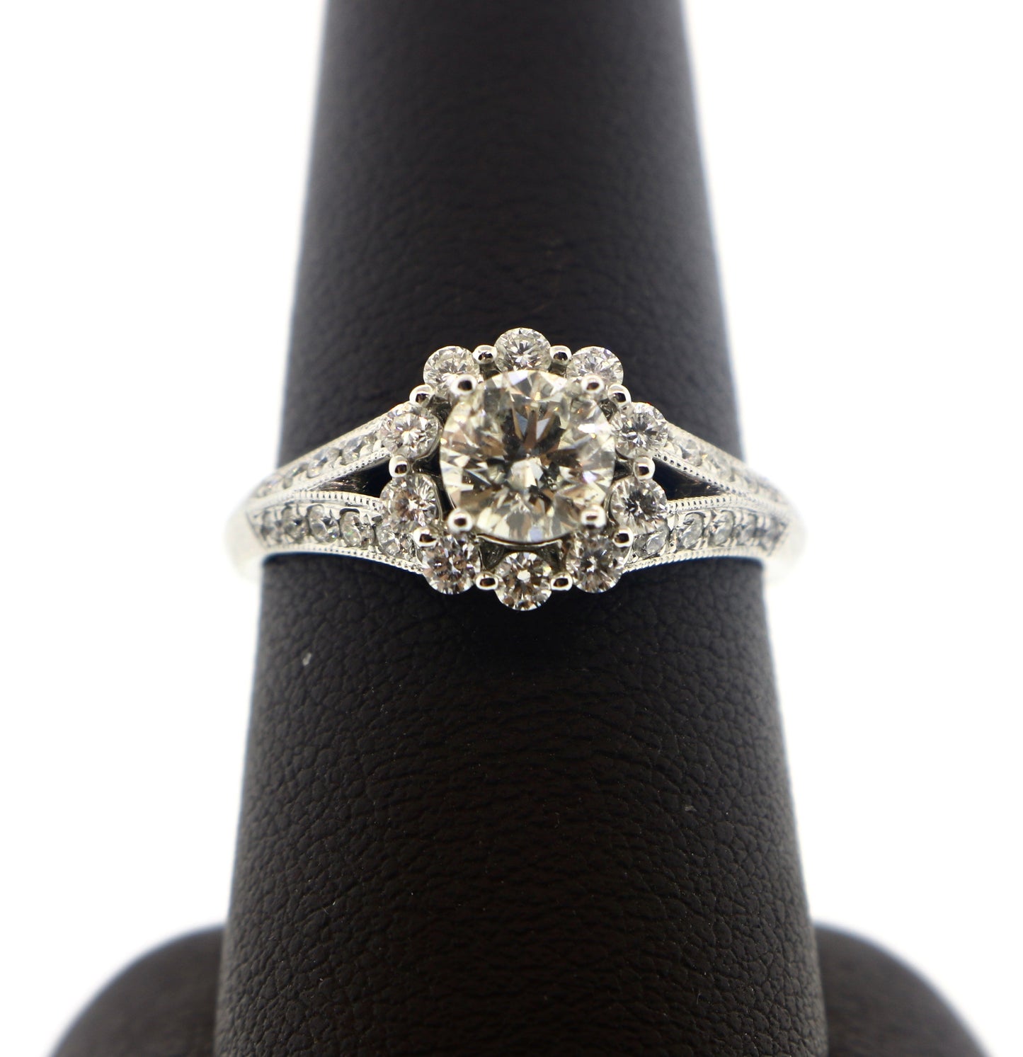 18K White Gold 0.82/1.32CTW RD Diamond Ring