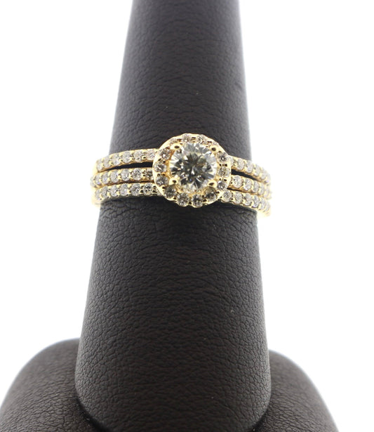 14K Yellow Gold 0.49/0.68CT I/VS2 GIA Certified 3 Piece Bridal Ring Set