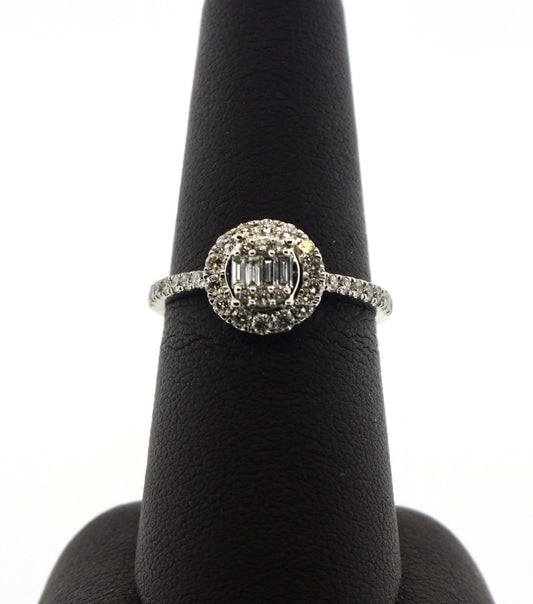 14K White Gold 0.48CT Bagg Halo Ring