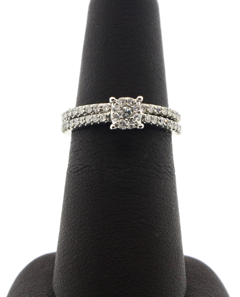 10K White Gold 0.50CT Cluster Bridal Ring Set