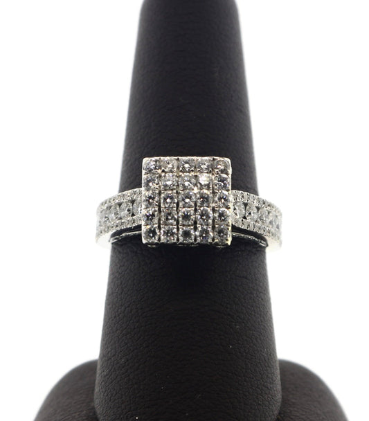 14K White Gold 1.91CTW RDS/Invisible Cluster Ring